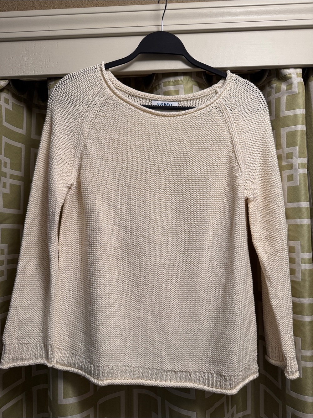 Old Navy Cream Textured Crewneck Sweater